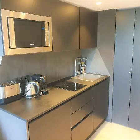 Duplex Centre 403 아파트 *